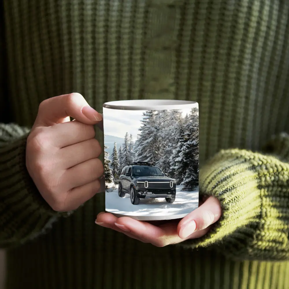 Rivian R1S Dark SUV Snowy Forest Trail – Mugs
