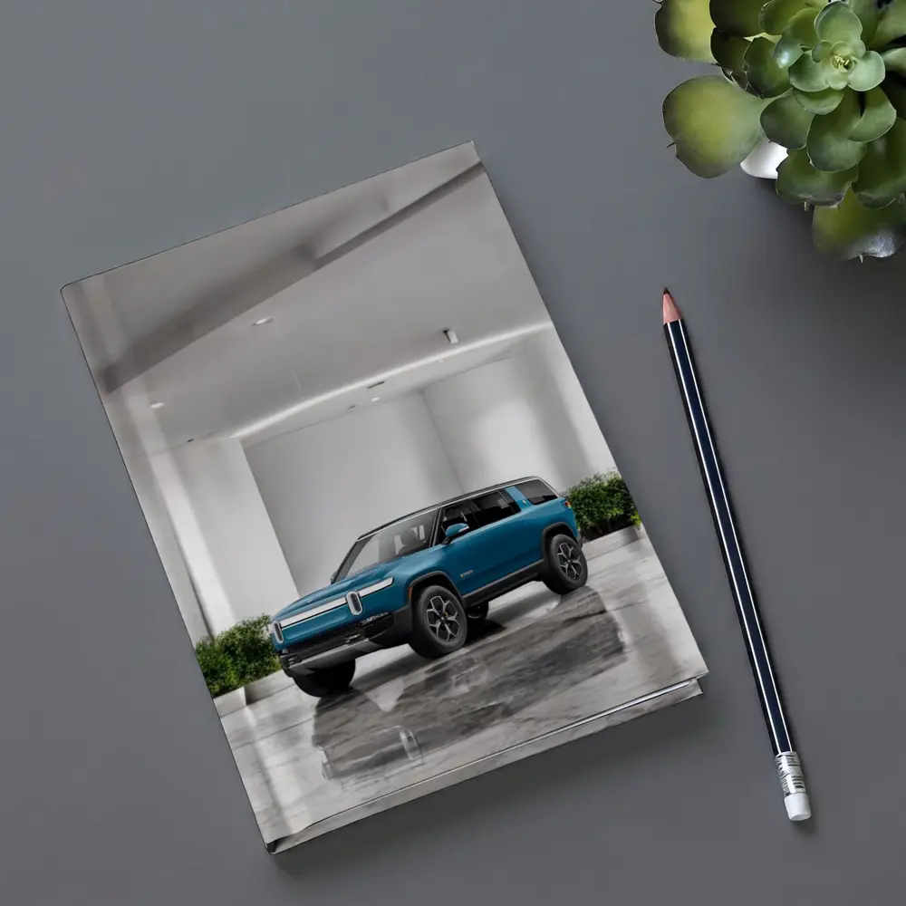 Rivian R1S Electric SUV White Studio – Notebooks