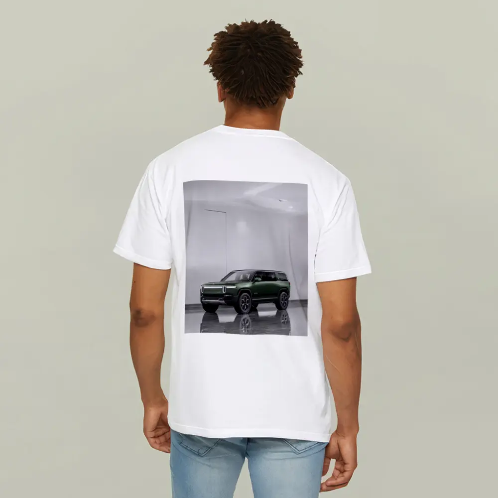 Rivian R1S Green SUV Clean White Studio – T-Shirts