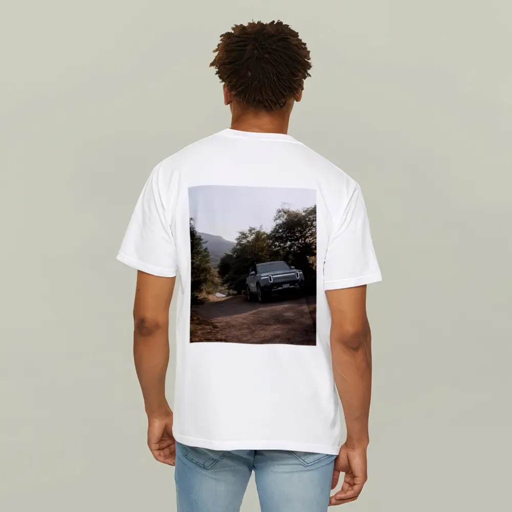 Rivian R1T Electric Truck Dirt Road Forest – T-Shirts