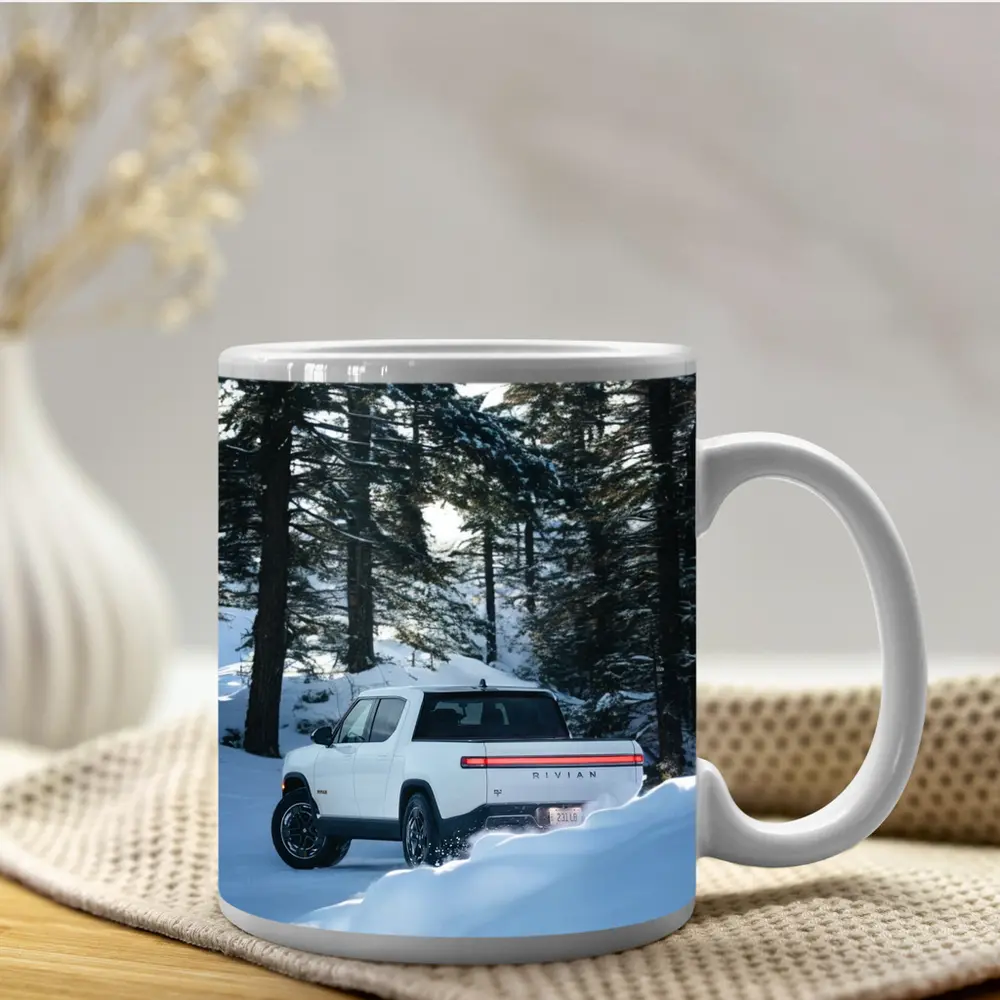 Rivian R1S White Truck Snowy Forest – Mugs