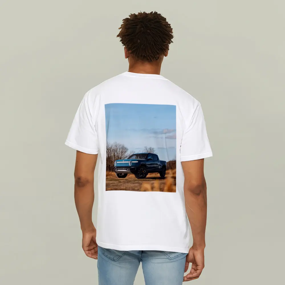 Rivian R1T Electric Truck Open Field – T-Shirts
