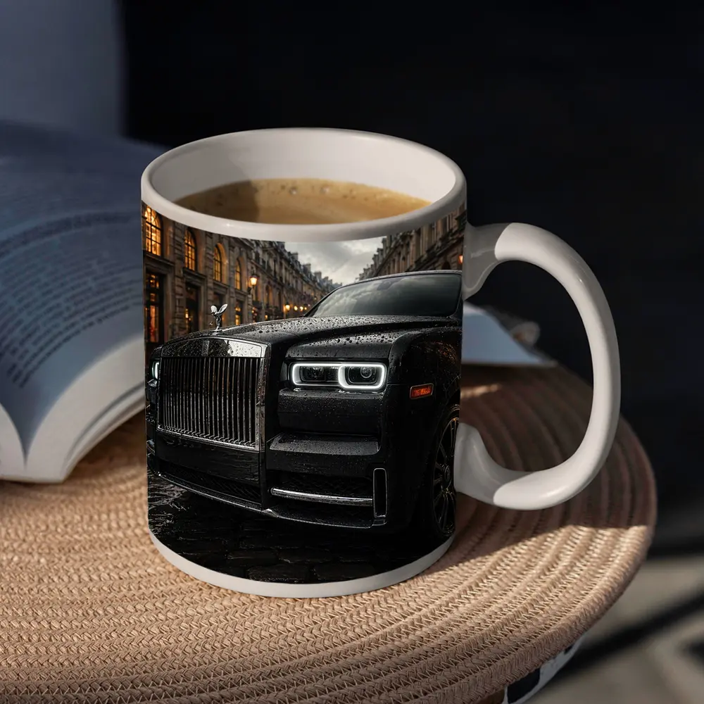 Rolls Royce Cullinan Black Rainy Paris Street – Mugs