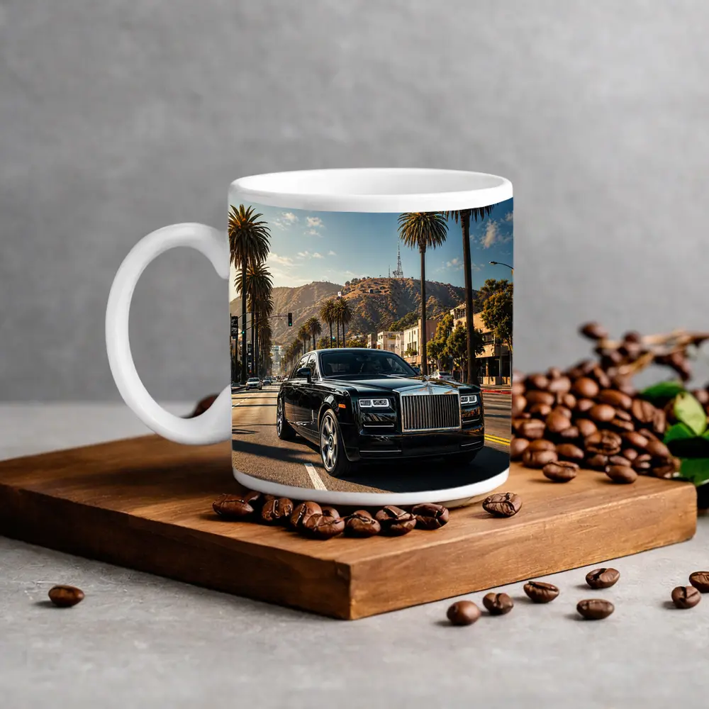 Rolls Royce Phantom Cruising Los Angeles Street – Mugs