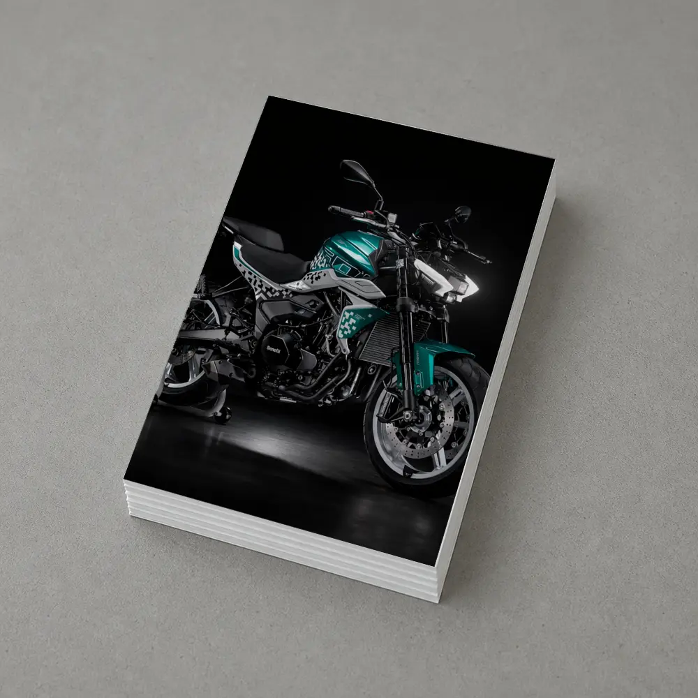 Benelli Naked Bike Teal Dark Studio – Postcards