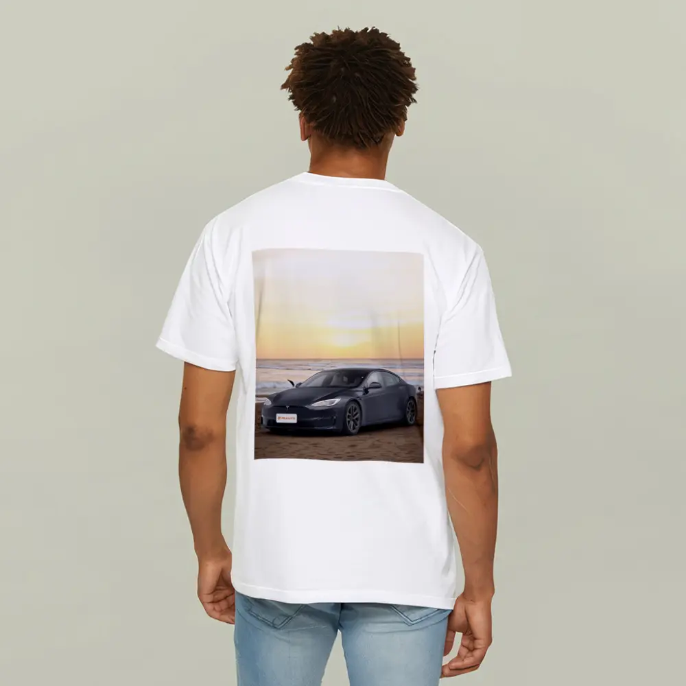 Tesla Model S Dark Gray Beach Sunset – T-Shirts