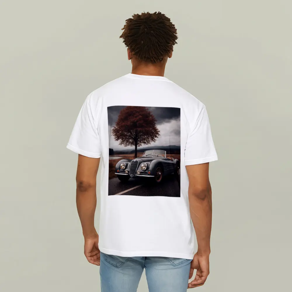 Vintage Alfa Romeo Roadster Cloudy Country Road – T-Shirts