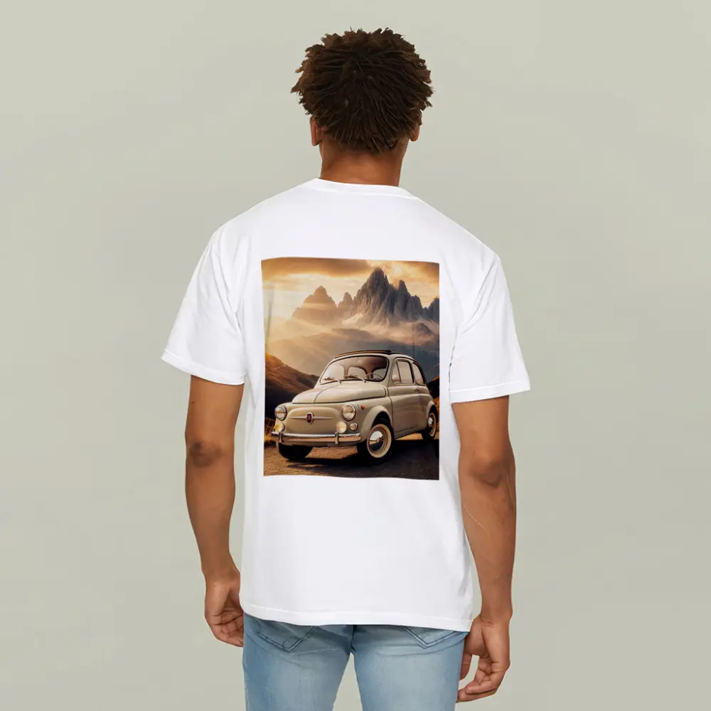 Vintage Fiat 500 on Mountain Road Sunset – T-Shirts