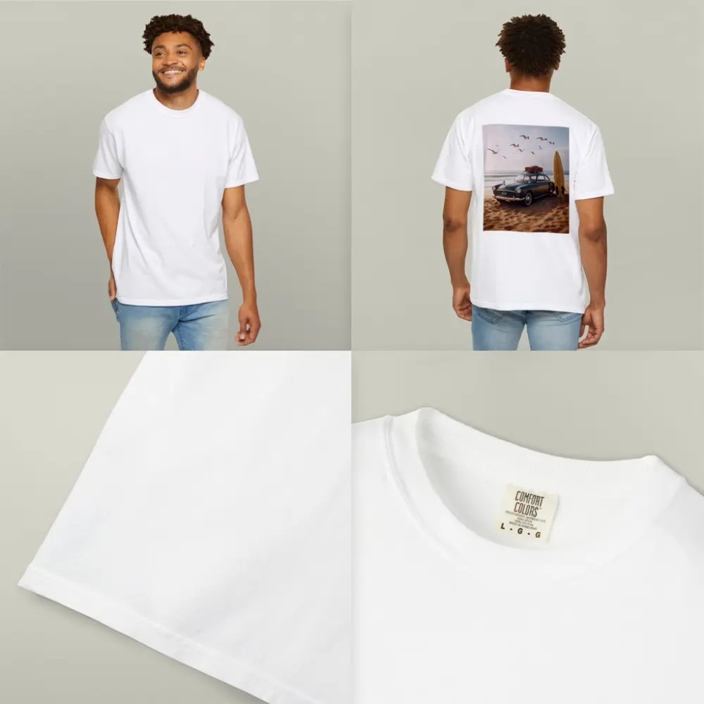 Vintage Infiniti Classic Car On Beach – T-Shirts
