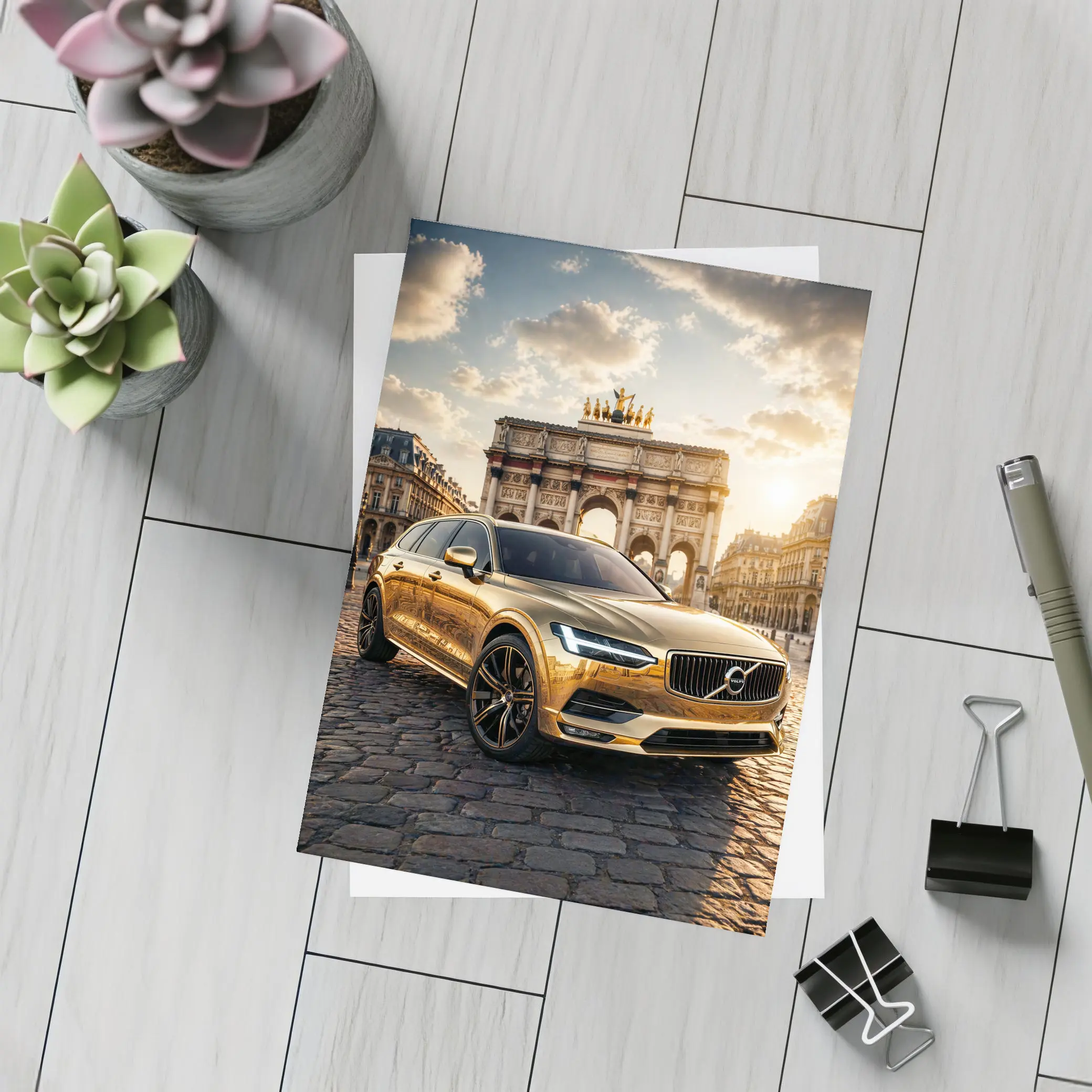 Volvo V90 Gold Paris Arc de Triomphe – Postcards