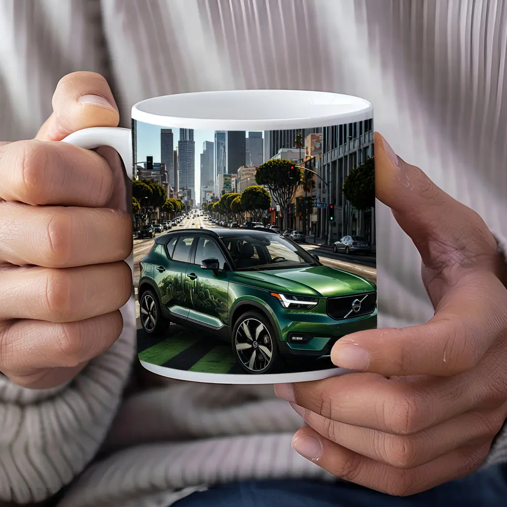 Volvo XC40 Green SUV Los Angeles Street – Mugs