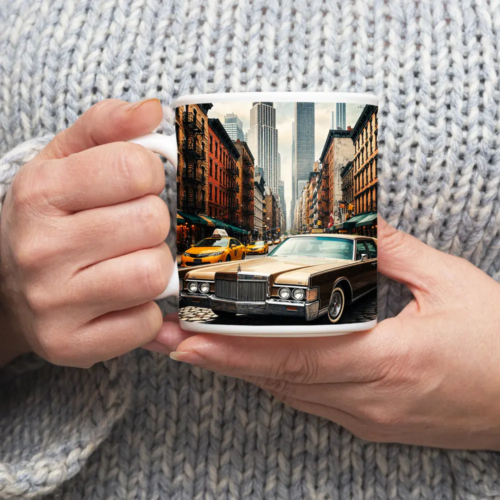 Lincoln Continental Classic Car New York Street – Mugs