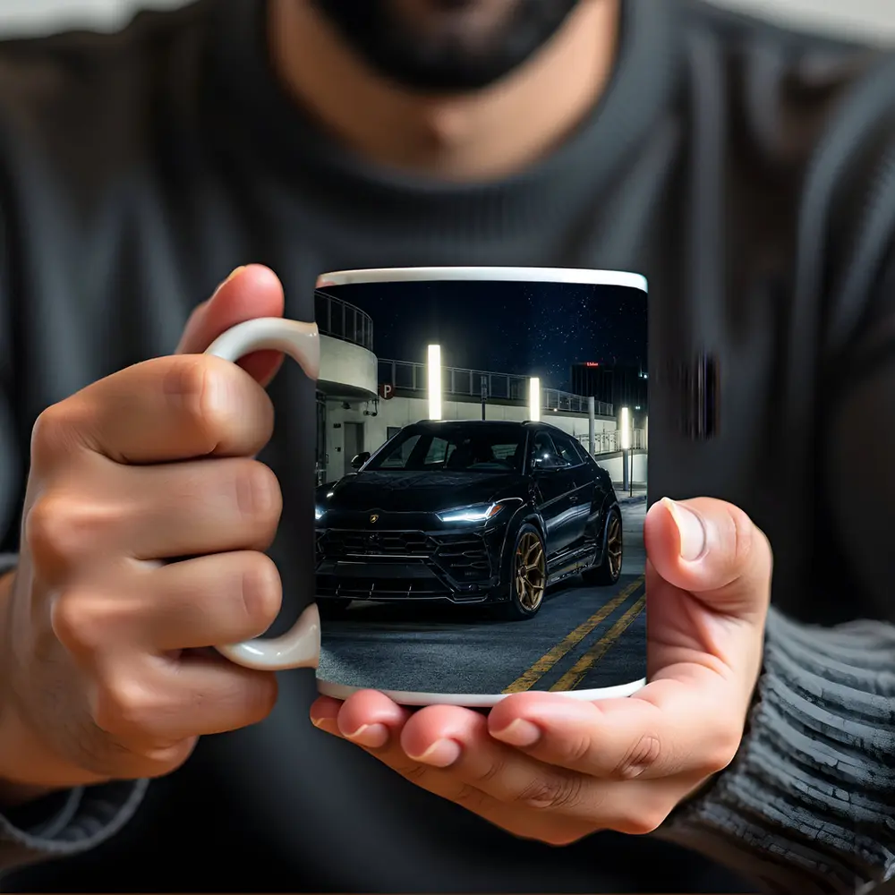 Lamborghini Urus Black Night City Street – Mugs