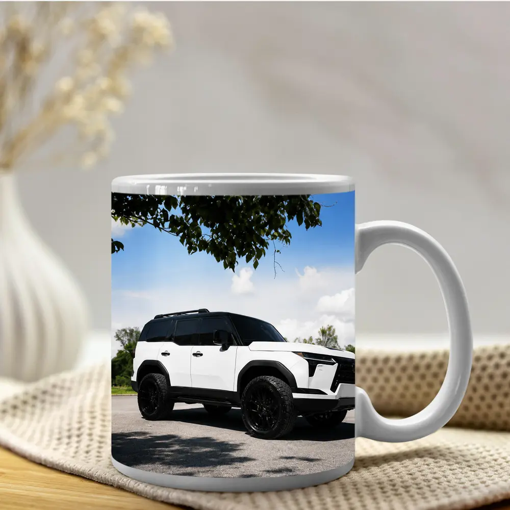 Lexus GX White SUV Parked Outdoors – Mugs