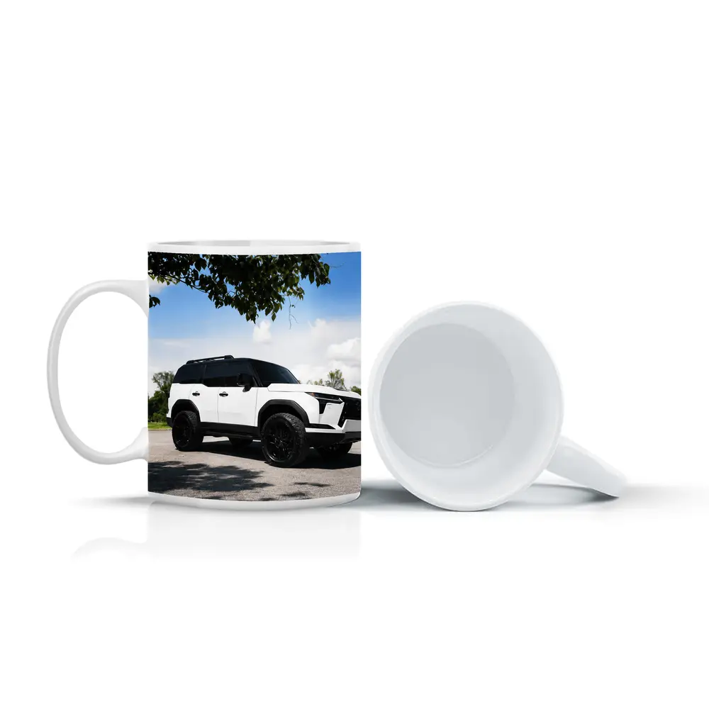 Lexus GX White SUV Parked Outdoors – Mugs