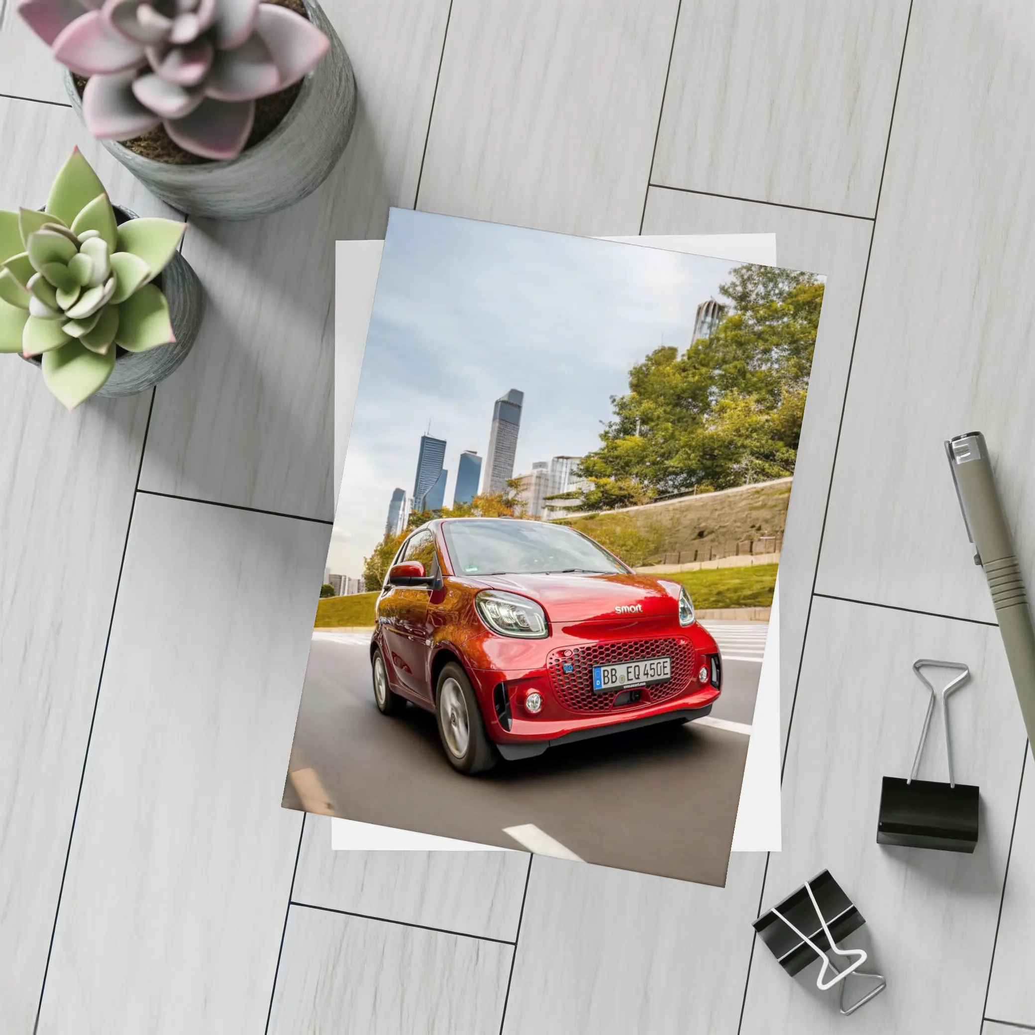 Smart EQ Fortwo Red City Skyline Drive – Postcards