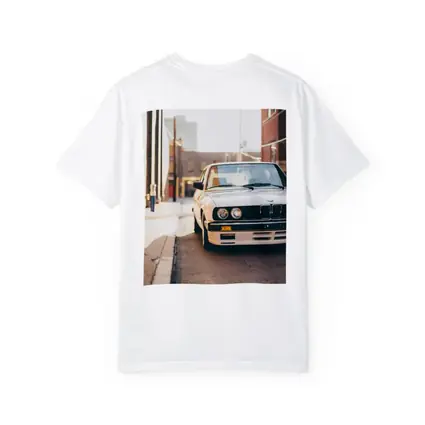 BMW E30 White Classic Car City Alley
