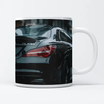 Mercedes CLA 45 Black Urban Street