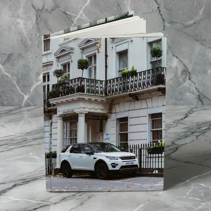 White Land Rover Discovery London Hotel Street