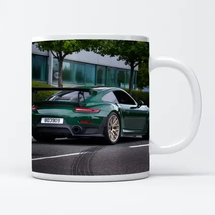 Porsche 911 GT2 RS Green Street