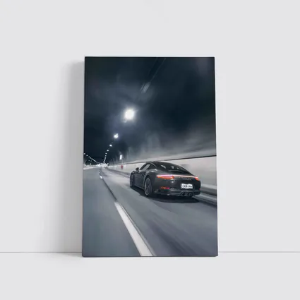 Porsche 911 Dark Tunnel Speed Shot