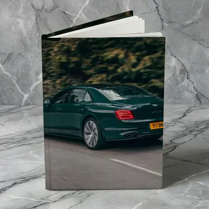 Bentley Flying Spur V8 Green Road Drive