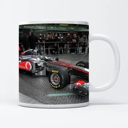 McLaren F1 Formula Race Car City Square