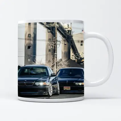 BMW 750il E38 Duo Industrial Background