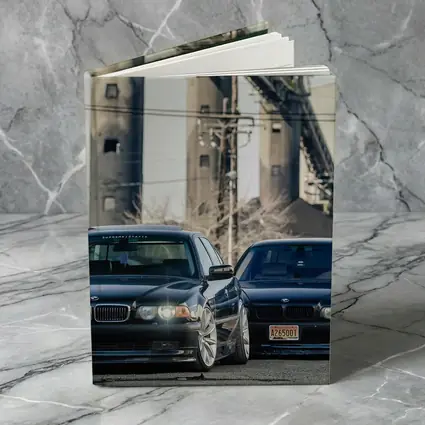 BMW 750il E38 Duo Industrial Background