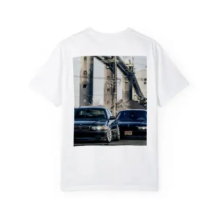 BMW 750il E38 Duo Industrial Background