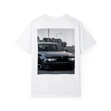 BMW M5 E39 Black Urban Street Scene