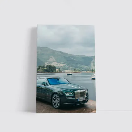 Rolls-Royce Wraith Green Scottish Highland Lake