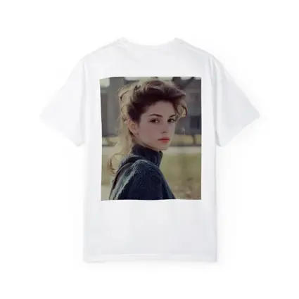 Young Woman Oversized Sweater Outdoor Portrait