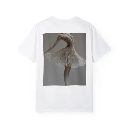 White Ballerina Dancing En Pointe Minimal