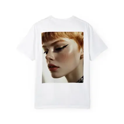 Redhead Woman Bold Gold Eye Makeup