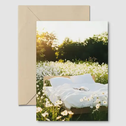 Cozy Bed In Sunny Daisy Field