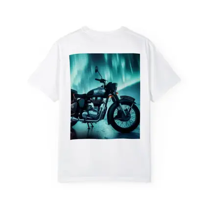 Royal Enfield Classic Under Northern Lights