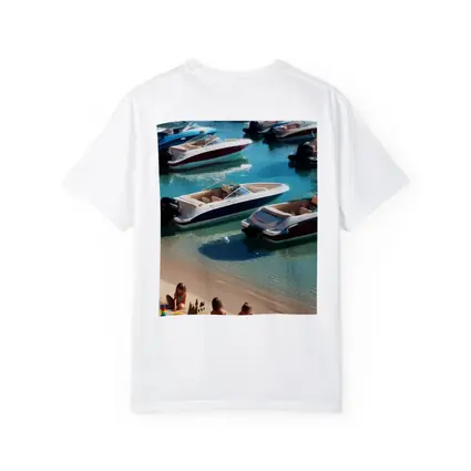 Speedboats Anchored Sandy Beach Turquoise Water