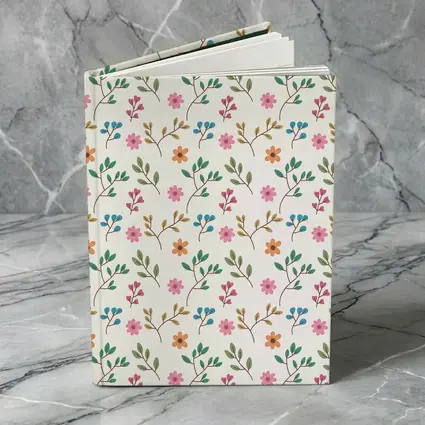 Small Wildflowers and Leaves Floral Pattern