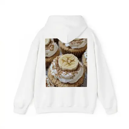 Banana Cupcakes With Cinnamon Crumble Frosting