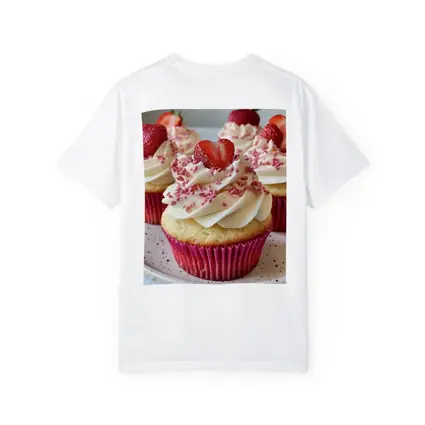 Strawberry Cupcakes With Cream Frosting Pink