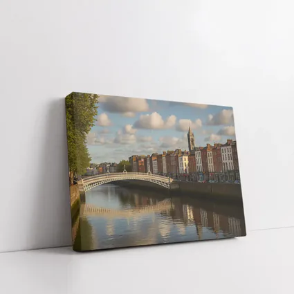 Ha Penny Bridge Dublin River Liffey
