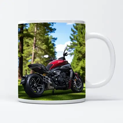 Ducati Diavel Red Motorcycle Green Park