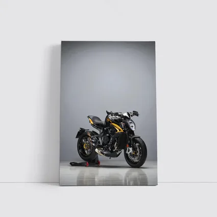 MV Agusta Naked Bike Black Gold Studio
