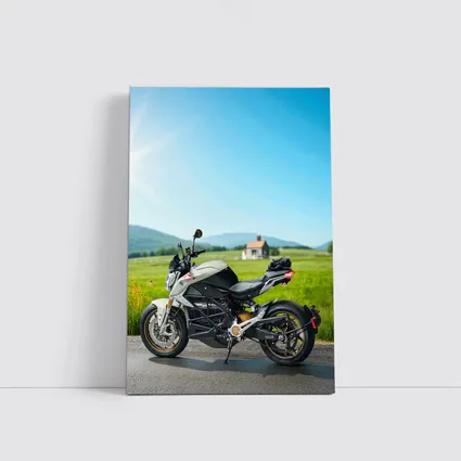 Zero Electric Motorcycle Parked Green Countryside