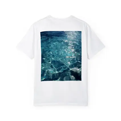 Clear Turquoise Ocean Water Sunlight Reflections