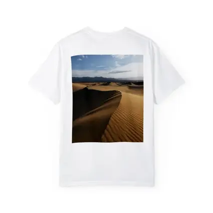 Golden Sand Dunes Desert Mountain Horizon
