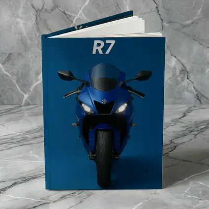 Yamaha R7 Sport Bike Blue Studio