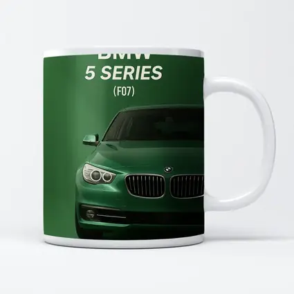 BMW 5 Series F07 Green Front View