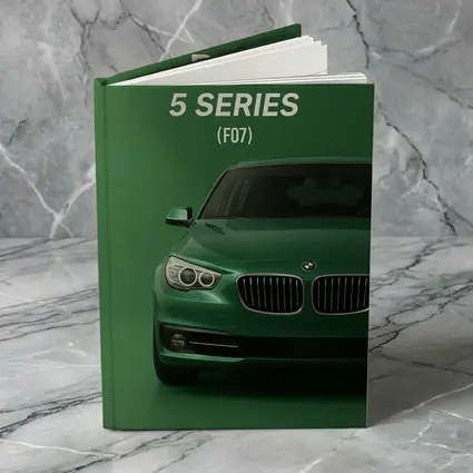 BMW 5 Series F07 Green Front View